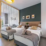 Solana 16 17 Apartment *